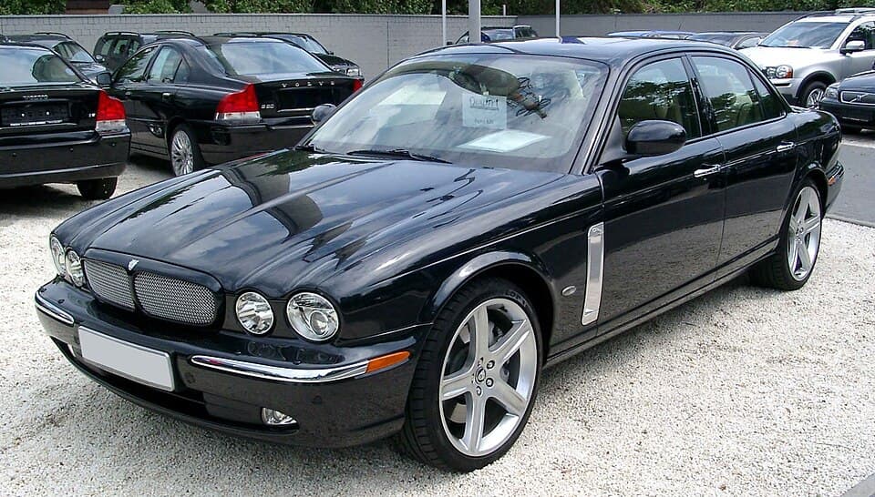 Jaguar XJ (X350)