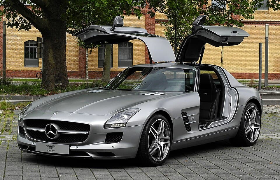 Mercedes-Benz AMG SL 63