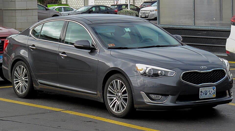 Kia Cadenza (K7)