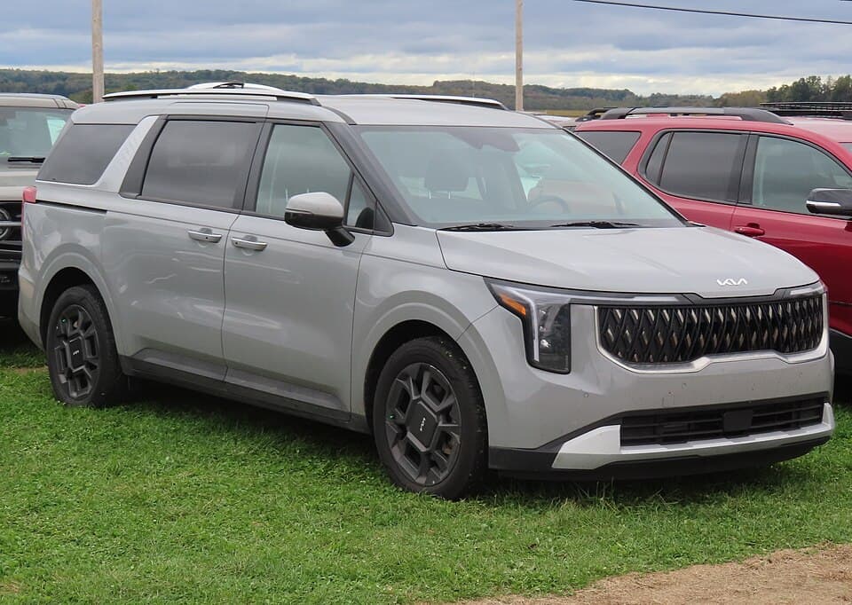 Kia Carnival