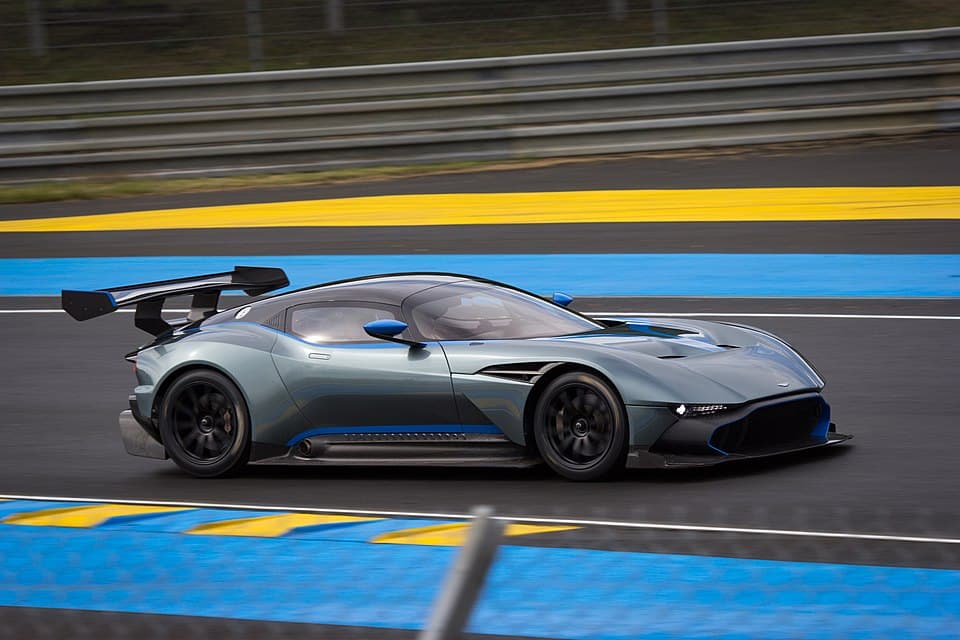 Aston Martin Vulcan