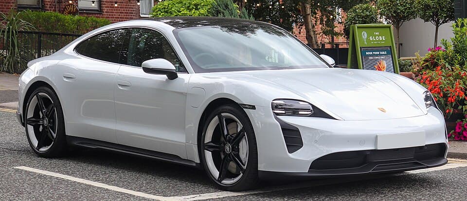 Porsche Taycan GTS
